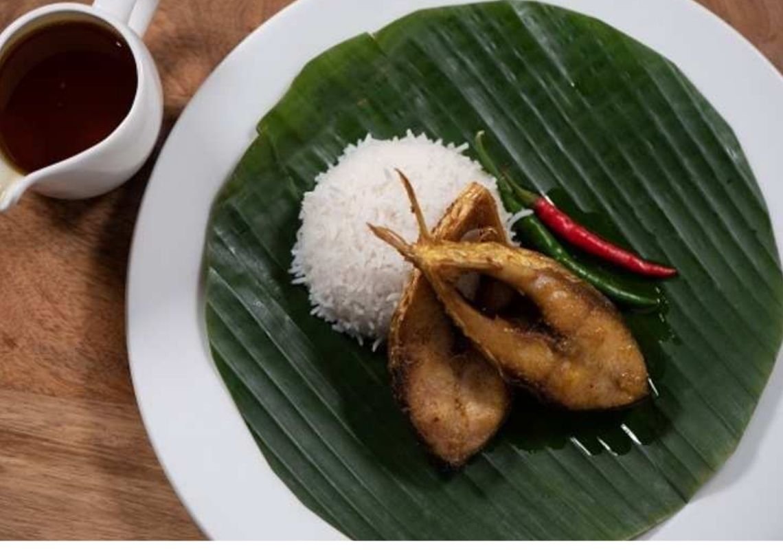 Hilsha Chandpure(800g-1000g) 5 HIlsha Padba Fried